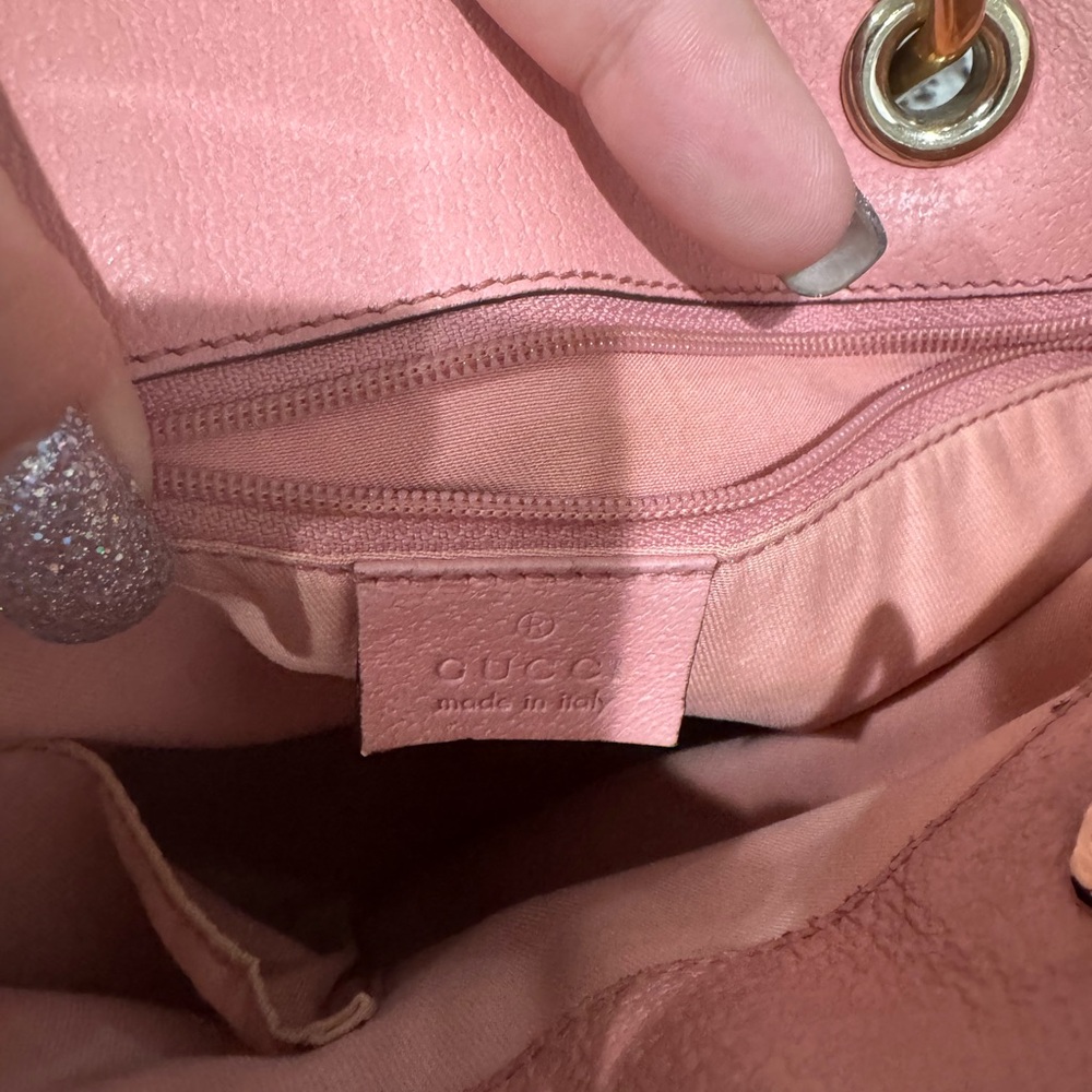 Gucci Gg Canvas Eclipse Pink Lining & Interior - image 2
